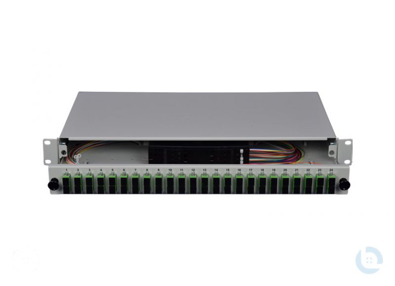 Spleissbox 19", 1HE, STAHL, Schublade RAL7035 SC/APC-Dupl. E9/125 OS2 G652.D kompl. bestückt