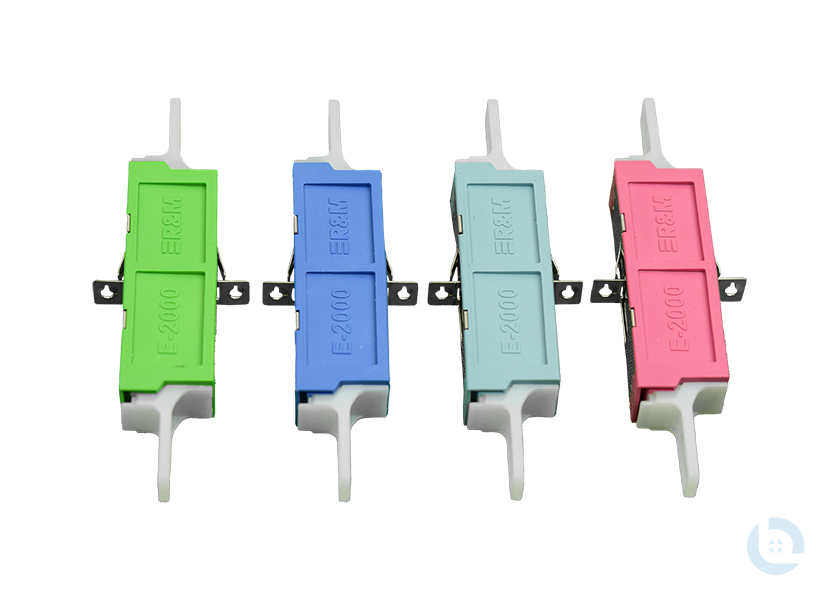 E2000 Simplexkupplung mit Clip und Flansch, inkl. Schrauben